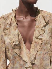 Maija 女士秋季复古花卉金线装饰宽松舒适夏季衬衫，V领，灯笼袖，荷叶边下摆，优雅精致，浪漫法式奢华邮轮/西式衬衫 - 彩色 - 查看 3