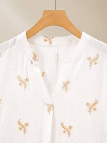 Lacomfia Embroidered V-Neck Dolman Sleeve Plus Size Casual Shirt - Apricot - View 5