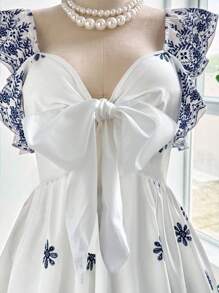 Sweetra 大码女式灯笼袖系带前开襟A字连衣裙，度假风格，春夏 - 藍白色 - 查看 4