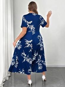 SHEIN Clasi Plus Size Women Navy Floral Print Layered Dress With Pockets, Summer Summer Outfits - Blue and White - View 2