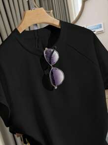 SHEIN 2pcs/Set Women Summer Raglan Sleeve Casual Loose Black T-Shirt Set