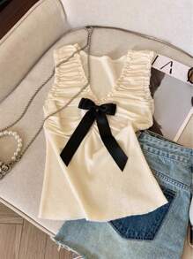 SHEIN Frenchy Women Casual Summer Casual Butter Yellow Bow Contrast Crinkled Knit V-Neck Sleeveless Tank Top, Suitable For Summer Suitable For Summer Everyday Wear Going Out Tops Women Summer Holidays Summer Graduation 4th Of July Western Wear Women Beach Summer