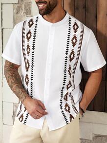 ResortEase Plus Size Men's Geometric Print Short Sleeve Shirt Men Short Sets Vacation Mens Resort Wear Greece Vacation Outfit Men