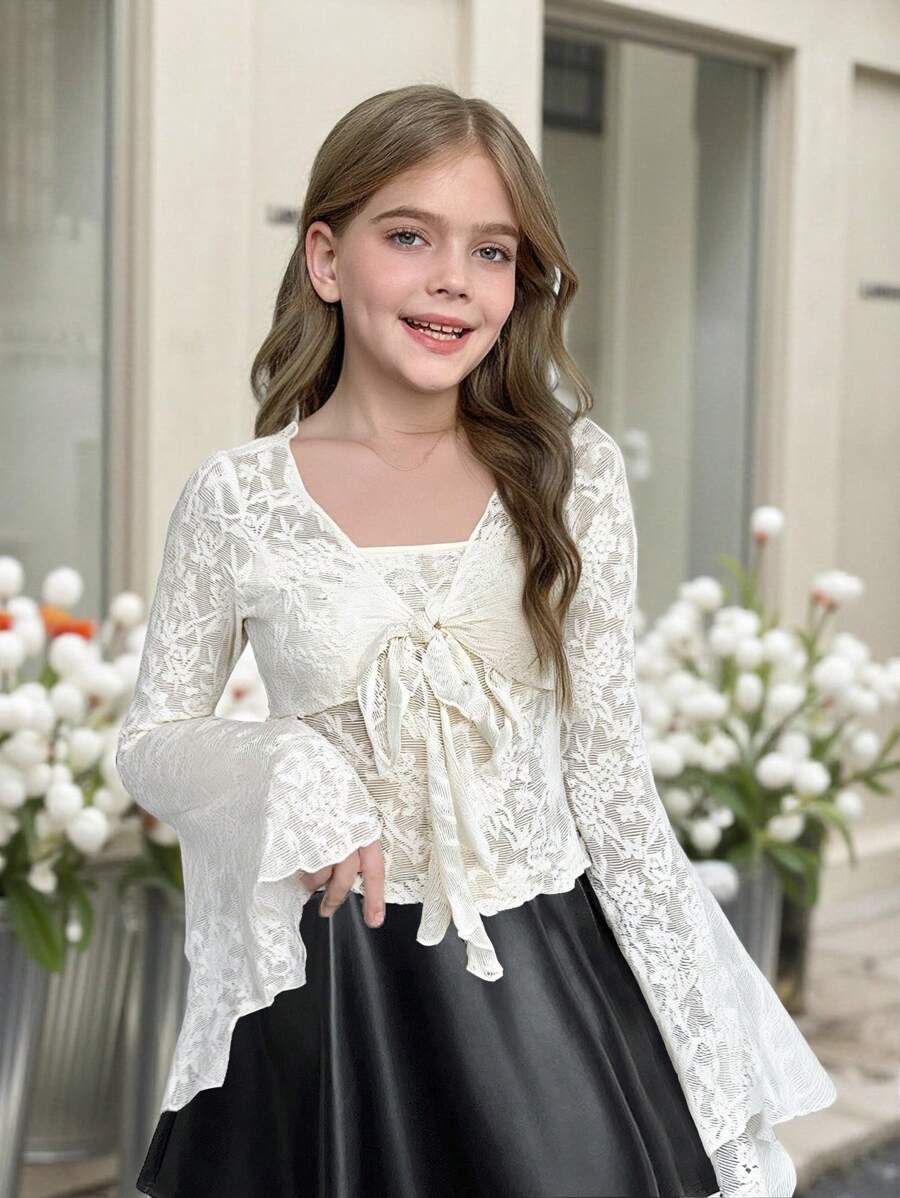 SHEIN Serisse Kids Tween Girls Collared Bowknot Lantern Sleeve Lace Fabric T-Shirt, Elegant