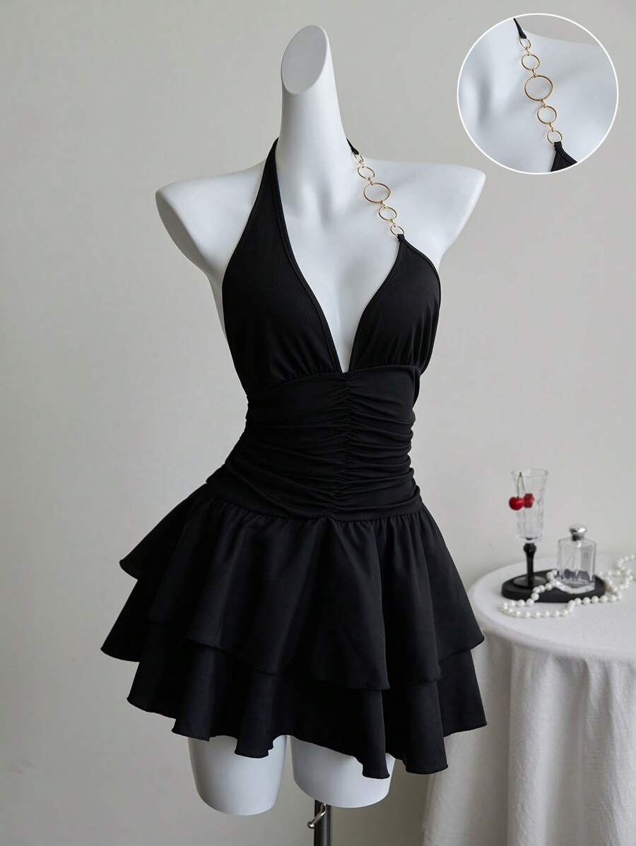 Elamini 黑色罗纹针织编织组合金属链装饰低胸领口露背紧身褶饰下摆分层荷叶边迷你露背礼服，度假派对性感时尚休闲夏季服装，适合日常、购物、约会、生日 - 黑色 - 查看 1