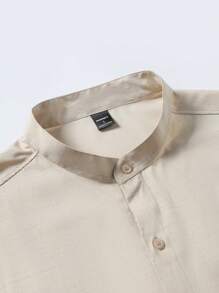 Manfinity Homme Conjunto casual de verano para hombre con camisa de manga corta de un solo abotonadura de unicolor y pantalones cortos