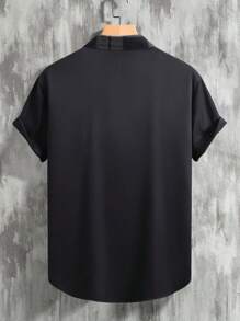 Manfinity Mode Camisa de manga corta informal de hombre a cuadros con parches - Negro - Ver 3
