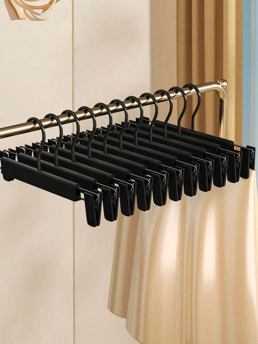 SHEIN 5/10pcs Pants Clips, Pants Hangers, Household & Clothing Store Clips, Painless, Non-Slip Skirt & Pants Hangers, Drying Racks - Black - View 1