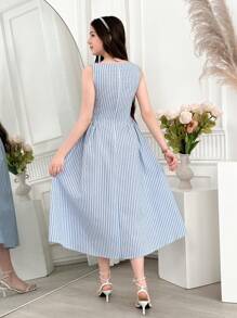 SHEIN Teen Girls' Striped Round Neck Sleeveless Pleated Casual Dress, Summer