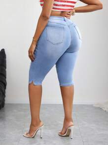 SHEIN EZwear 大码女式口袋破洞紧身休闲牛仔裤，蓝色破洞牛仔裤，适合日常穿着、夏季、Y2K、美国独立日女性、美国独立日、夏季服装、商务休闲女装、女式西部装、女式休闲套装、女式破洞牛仔裤七分裤 - 藍色 - 查看 2
