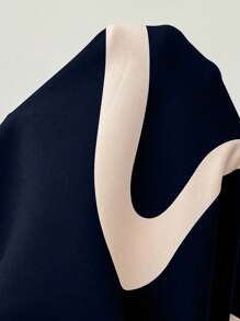 SHEIN Clasi 夏季优雅几何印花+腰部镂空无袖连衣裙