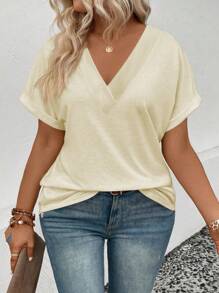 SHEIN LUNE CURVE Plus Size Women Casual V-Neck Short Sleeve Curved Hem All-Match Versatile T-Shirt
