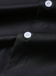 Manfinity Mode Camisa de manga corta informal de hombre a cuadros con parches - Negro - Ver 4