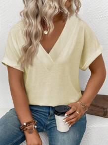 SHEIN LUNE CURVE Plus Size Women Casual V-Neck Short Sleeve Curved Hem All-Match Versatile T-Shirt