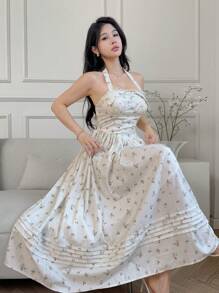 Modelyn Women's Ditsy Floral Pleated Halter Neck Vacation Dress