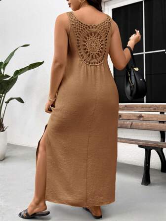 SHEIN Frenchy Vestido maxi casual de vacaciones con escote en V sin mangas, parches de encaje y abertura, talla grande