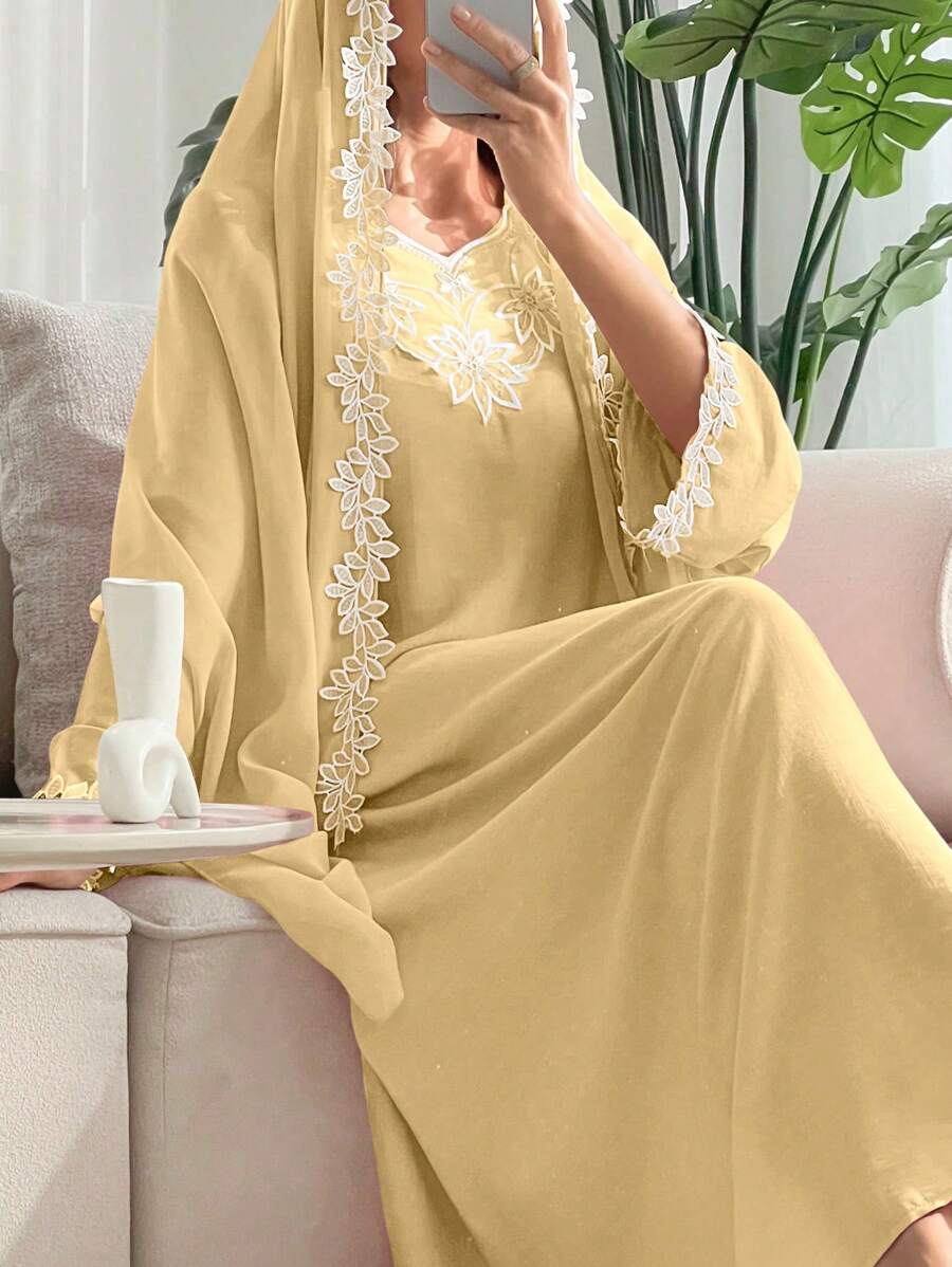 SHEIN Najma Vestido estilo árabe con cuello redondo, bordado de flor, hoja y adorno floral, con pañuelo para la cabeza