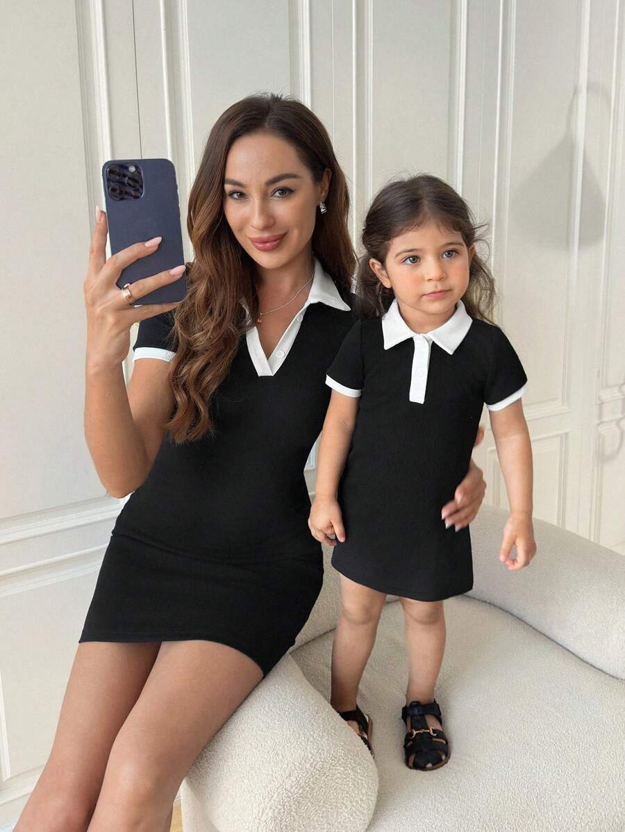 SHEIN Babygirl 可爱针织拼色黑白领短袖迷你连衣裙，夏季 - 黑與白 - 查看 1