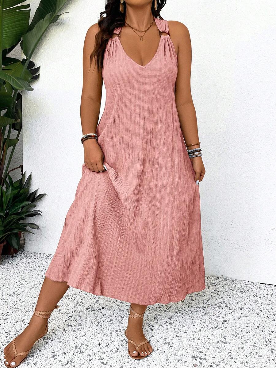 SHEIN Frenchy Vestido largo de verano con cuello en V y tiras de hombro con adornos de aro de madera, tela fluida texturizada, vestido de playa de verano de talla grande en colores pastel, vestido largo de playa de verano para mujeres