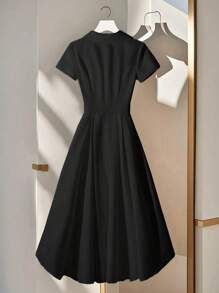 Franclia 时尚腰部聚拢珍珠装饰短袖女式夏装 - 黑色 - 查看 2