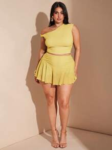 SHEIN BAE 大码女式两件套：鼠尾草绿色不对称肩部褶饰不对称上衣，紧身荷叶边下摆迷你裙，海滩度假装 - 黃色 - 查看 1