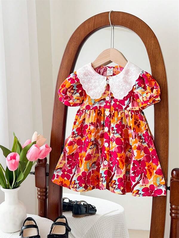 SHEIN LMoss Kids Rochie de vacanță cu imprimeu floral la modă pentru fetițe, ținută drăguță de resort pentru vară