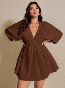 Elaquor Modisches Kurzkleid mit V-Ausschnitt und 3/4 Ärmeln für Damen in Große Größen