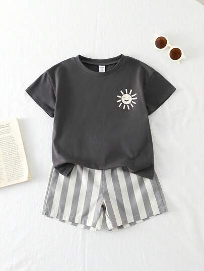 Playful Pals 2pcs Toddler Boys' Casual Loose Graphic Print Round Neck T-Shirt And Striped Print Shorts Set, Comfortable And Versatile For Spring/Summer Outdoor Play And Daily Wear Summer Holiday