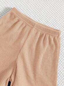 SHEIN 2 件套男童/女童休闲罗纹针织插肩宽松套头 T 恤和短裤，适合日常穿着，春夏季 - 卡其色 - 查看 7