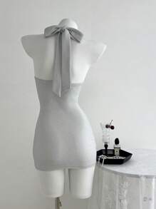 Elamini 闪亮夏季度假深V领挂脖迷你连衣裙，浅蓝色 - 白色 - 查看 2