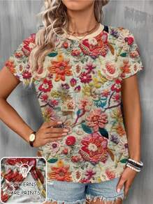 成熟花卉印花女式舒适圆领短袖 T 恤