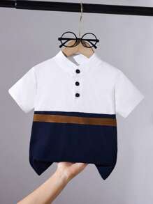 SHEIN 1 Pc Young Boy 2-Piece Set, Kids Knit Comfortable Short Sleeve Polo Shirt, Fashionable Sporty Color-Block Design Top, Suitable For Spring/Summer, Loose Fit, Ideal For Vacation, Beach, Casual Outings - Blue and White - View 5
