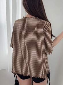 FRIFUL Women's Brown And White Wavy Frill Trim Striped Loose Tee,Summer Casual City Break Short Sleeve Contrast Trim Top,Outdoor Aesthetic Back To School - Rust Brown - View 3