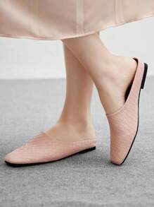 CUCCOO BIZCHIC Brown Woven Material Fashionable Square Toe Slip-On Flat Sandals For Women