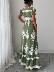 SHEIN LUNE Đầm dài họa tiết hoa xanh lá cây xếp ly tay lửng thiết kế hở eo phong cách nghỉ dưỡng giản dị cho nữ - màu xanh lá - Xem 2