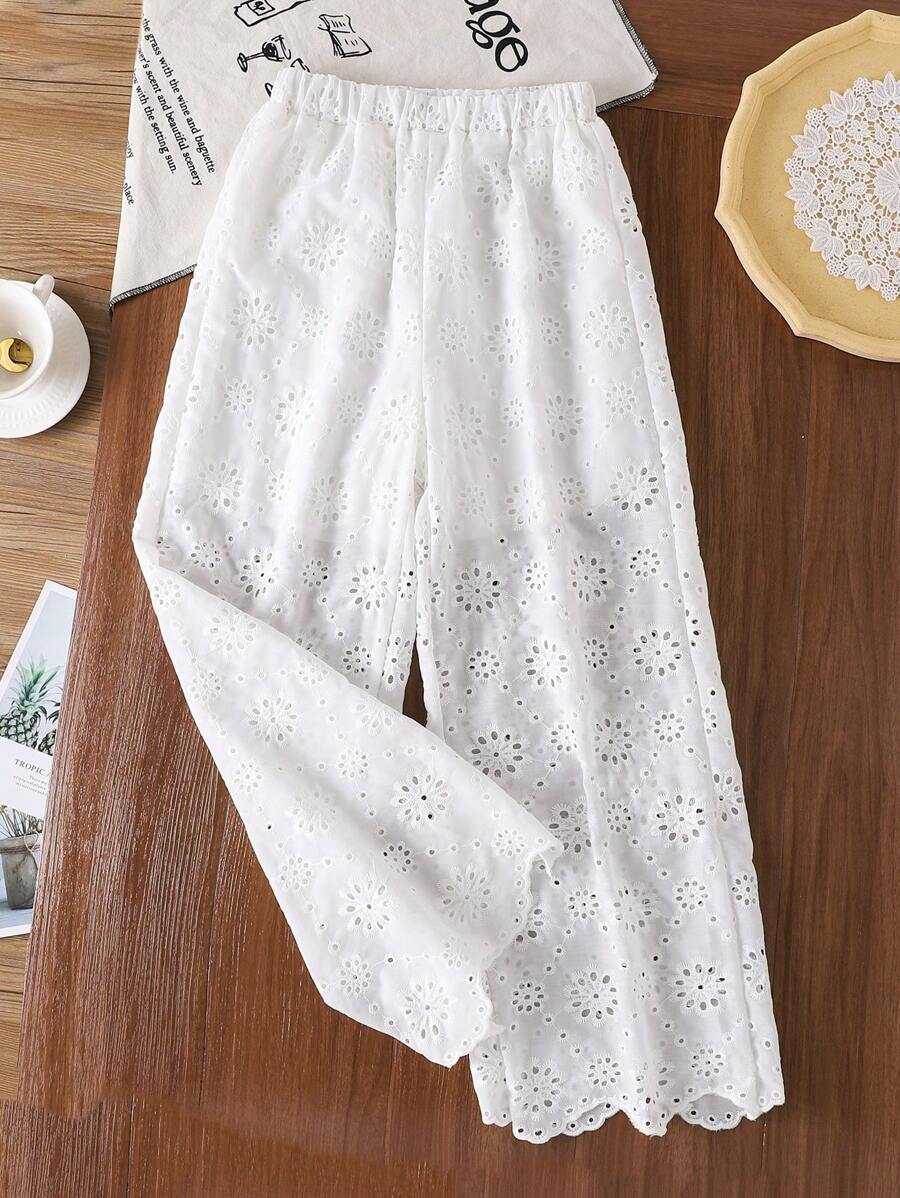 Tweens Mädchen weiße stickerei Hohlblume Wellen-Saum lässige Hose