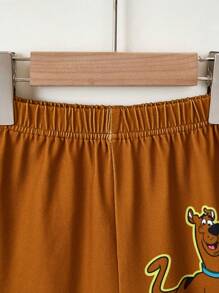 SCOOBY-DOO X SHEIN Set di maglietta a maniche corte bianca casual e pantaloncini larghi per ragazzi, con stampa di cucciolo e auto a tema cartoni animati