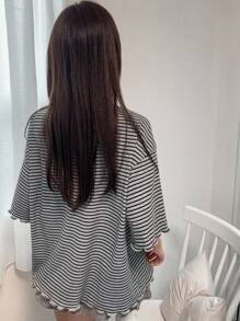 FRIFUL 女士波浪荷叶边条纹宽松撞色边夏季短袖 T 恤，女士夏季户外上衣 - 灰色 - 查看 4