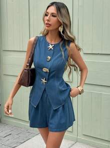 SHEIN Frenchy Set de 2 piezas de top sin mangas con botones delanteros y shorts casual para mujer