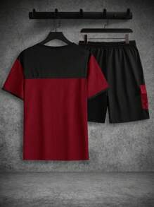 Manfinity Homme 男士夏季休闲撞色短袖T恤和抽绳腰侧袋短裤套装 - 酒紅色 - 查看 2