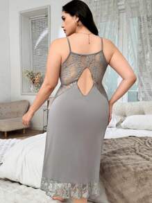 SHEIN Camisón lencero de talla grande para mujer con parches de encaje, espalda abierta y sin espalda