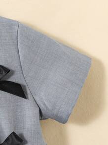 Elladie kids 女婴甜美蝴蝶结领荷叶边下摆夏装 - 灰色 - 查看 8