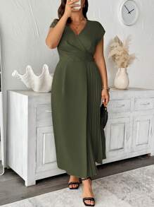 SHEIN Clasi 女士加大码简约优雅 V 领腰部褶皱下摆长裙，适合办公室、休闲、度假、下午茶，浅色 - 軍綠色 - 查看 1
