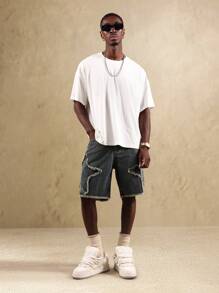 SUMWON شورت جينز قصير بخصر عالي مشوه، بتصميم ممزق بنمط نجمي، بحافة مبهترة، طول الركبة، كاجوال صيفي