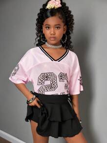 Tween Girls 街头休闲缎面网眼字母印花 V 领宽松 T 恤 + 黑色针织纯色抽绳腰部分层下摆半身裙套装，返校季 - 粉色 - 查看 4