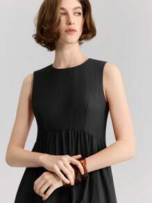 Ontre 2026春夏女装商务休闲日常通勤优雅海滩度假风连衣裙，适合婚礼宾客、乡村音乐节、早午餐、机场、办公室休闲场合，宽松无袖简约连衣裙，带口袋，极简时尚，感恩节、圣诞节等场合皆宜。 - 黑色 - 查看 4