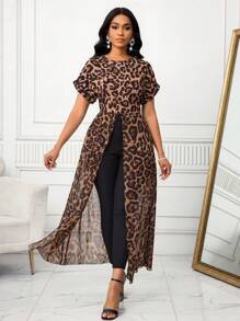 SHEIN Lady Damen elegante lässige Urlaubs-Leoparden-Muster Taille-geschlossene Schlitz-Rundhals-Fließende Bluse, Urlaubs-Frauen Gepard-Muster Ausgeh-Oberteile, Frauen Boho Flughafen, für Frauen Brunches, für Frauen Klassisch, Fließendes Oberteil