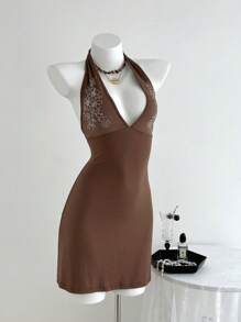 Elamini Vestido sin espalda con cuello de halter y rhinestones para mujer - Marrón - Ver 5