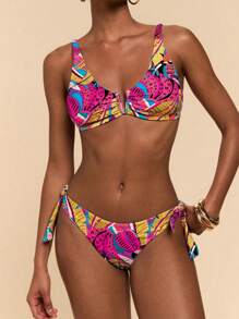 Travachic Set Bikini Wanita dengan Kawat V, untuk Liburan Pantai - MultiWarna - View 1