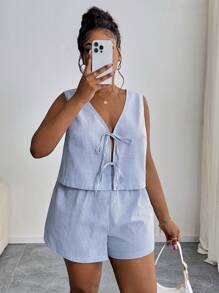 SHEIN PETITE CURVE Bộ áo hai dây sọc dệt đơn giản và quần short cạp cao rộng rãi cho nữ - Xanh và trắng - Xem 7